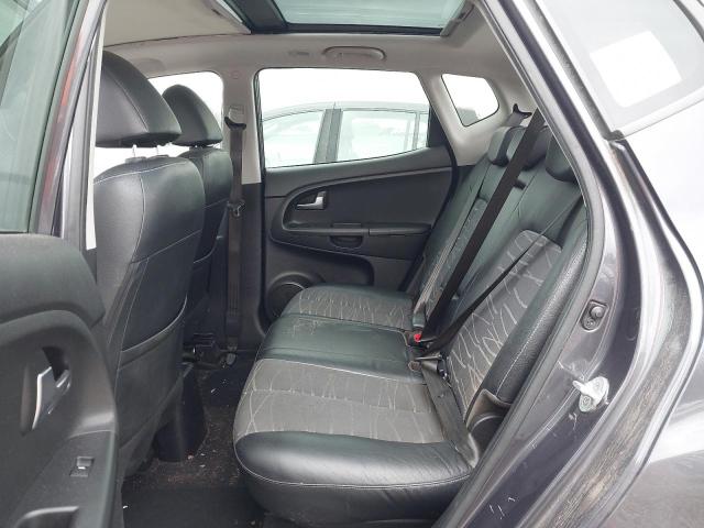 2015 KIA VENGA 4 AU