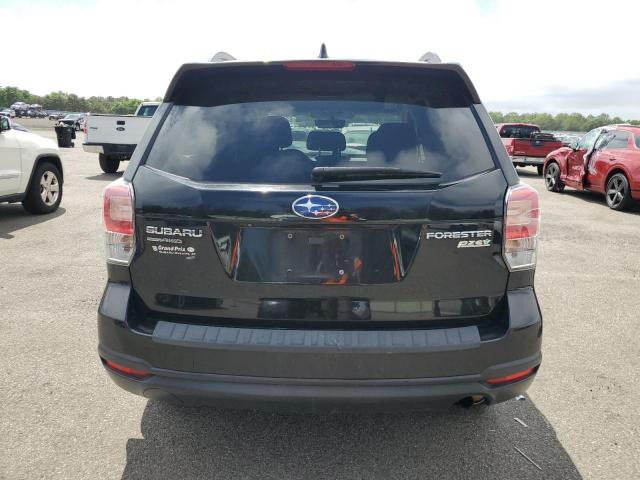  SUBARU FORESTER 2017 Чорний