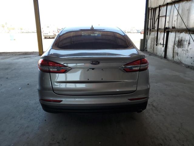  FORD FUSION 2020 Srebrny