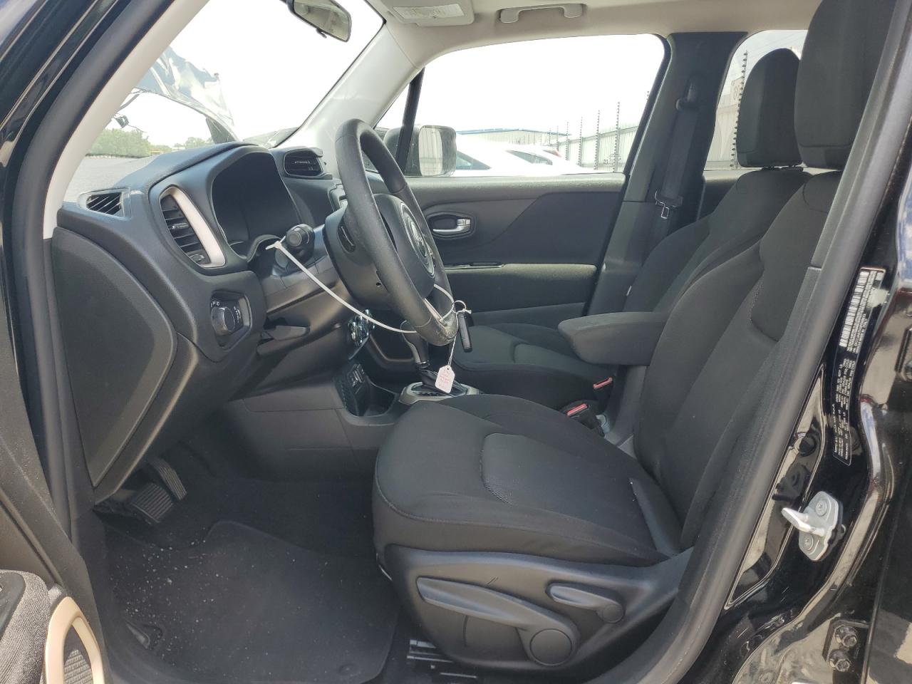 2016 Jeep Renegade Sport VIN: ZACCJAAT0GPD68613 Lot: 63702915