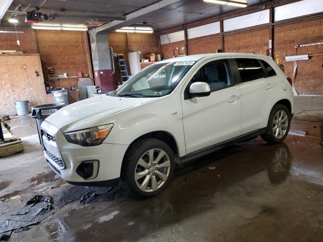  MITSUBISHI OUTLANDER 2015 Biały