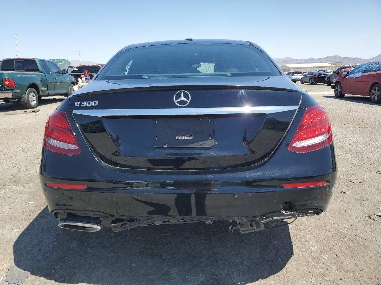 2017 Mercedes-Benz E 300 VIN: WDDZF4JB6HA082180 Lot: 64331335