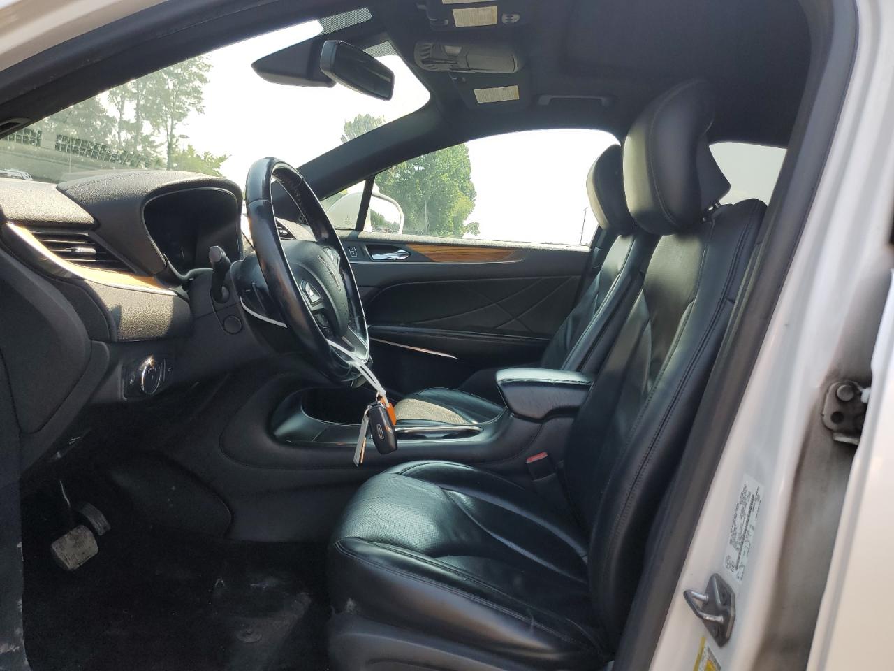 2015 Lincoln Mkc VIN: 5LMCJ2A90FUJ04002 Lot: 65342065