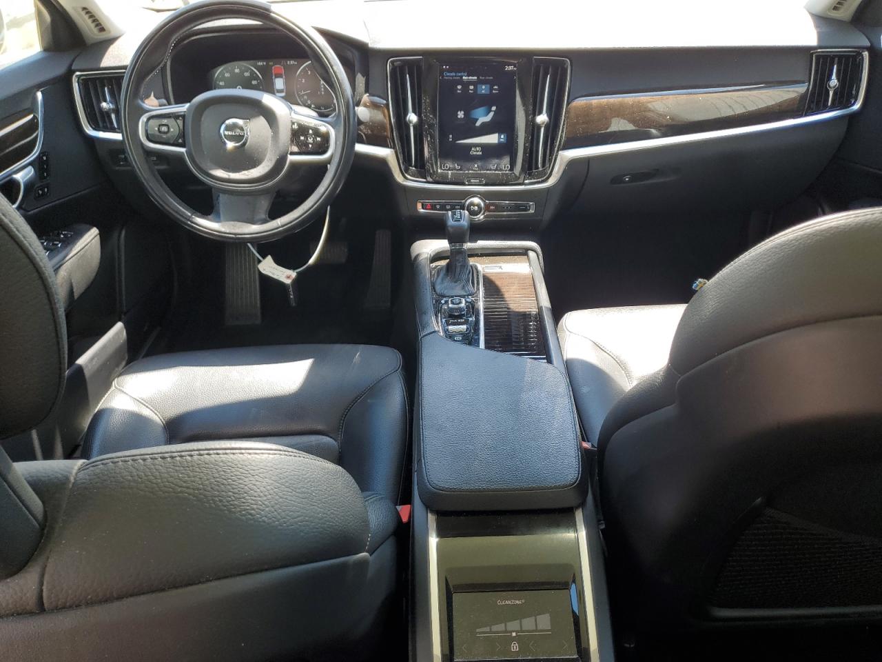 2018 Volvo S90 T5 Momentum VIN: LVY982MK7JP039256 Lot: 63464005