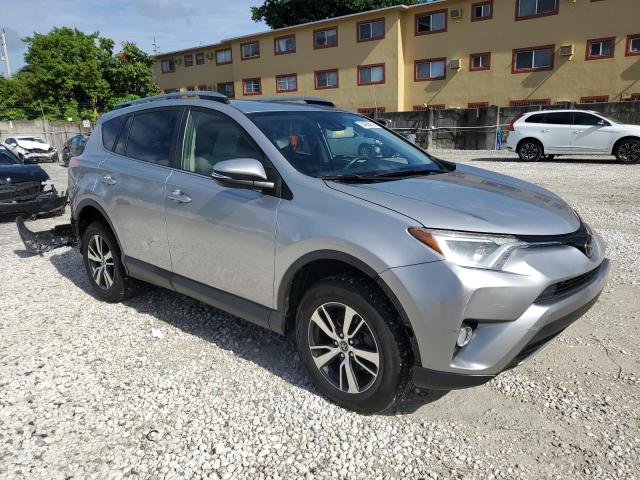  TOYOTA RAV4 2018 Серебристый