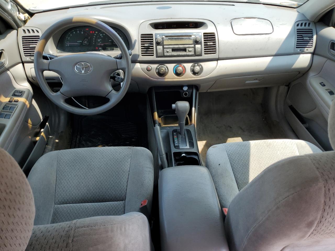 2004 Toyota Camry Le VIN: 4T1BE32K24U939915 Lot: 65809935