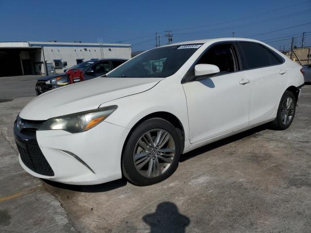  TOYOTA CAMRY 2015 Biały