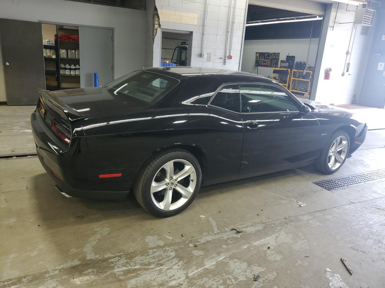2018 Dodge Challenger R/T VIN: 2C3CDZBT2JH305689 Lot: 65632905