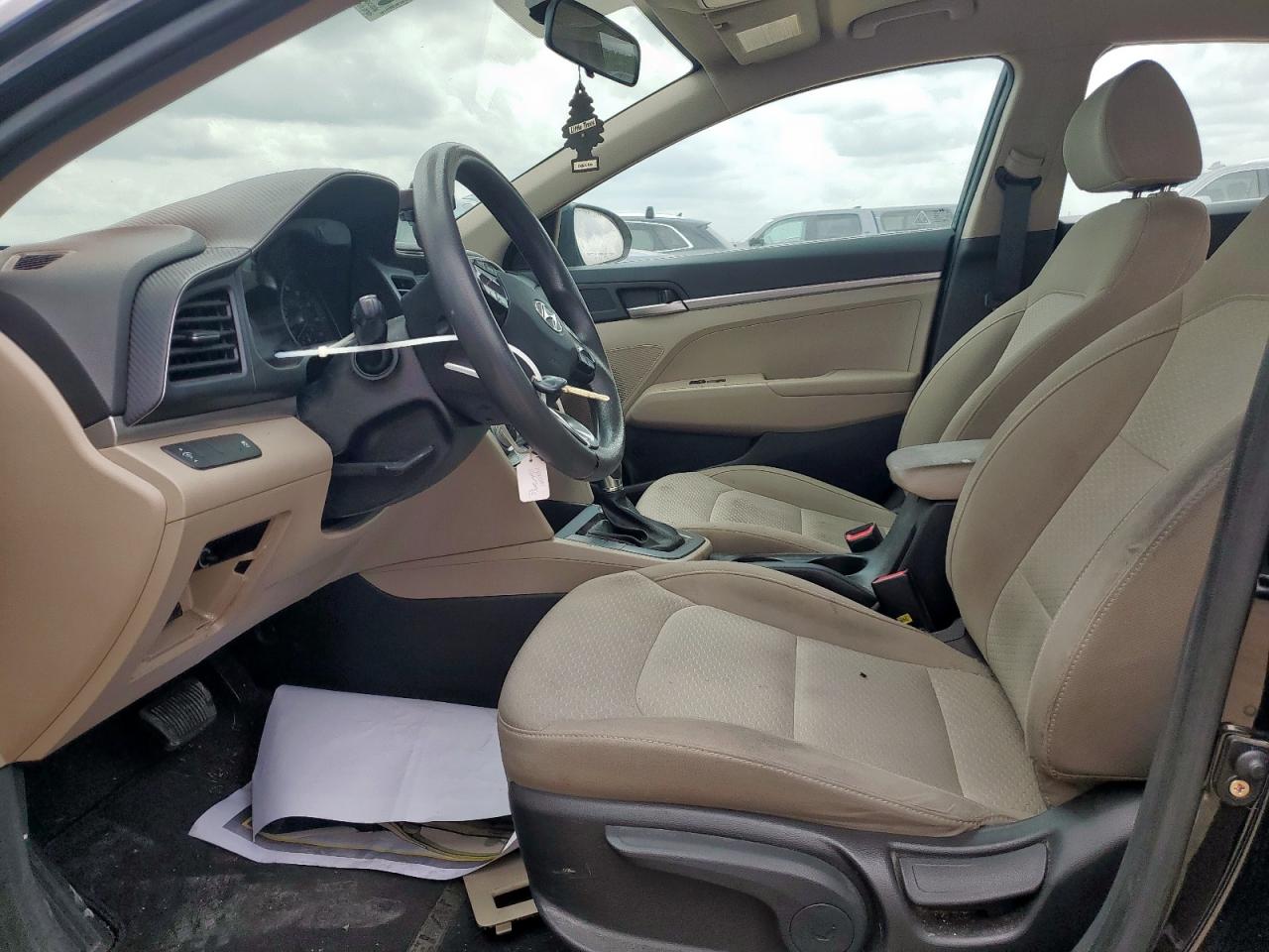 2019 Hyundai Elantra Se VIN: KMHD74LF5KU754765 Lot: 64448585