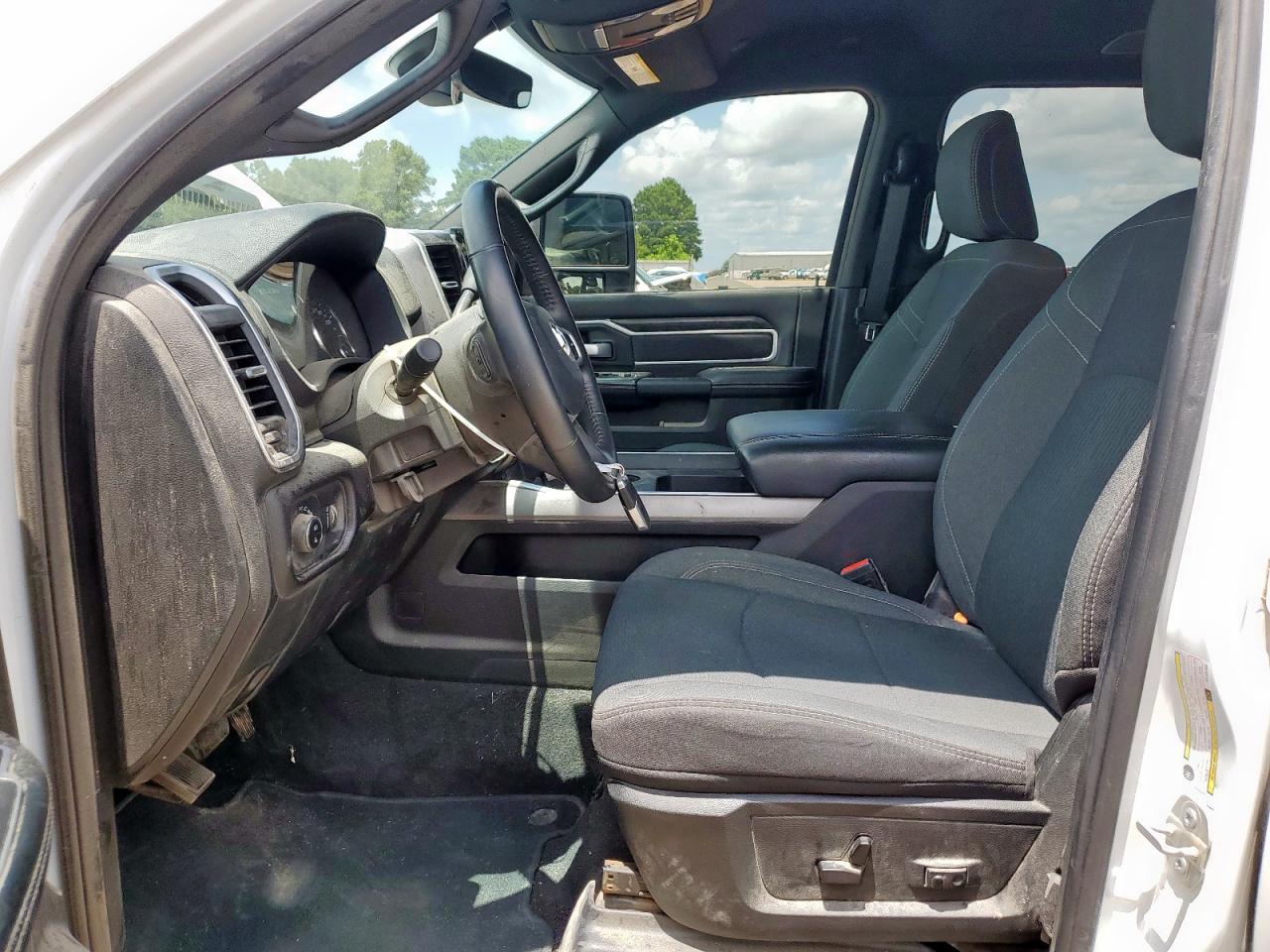2024 Ram 2500 Big Horn VIN: 3C6UR5DL3RG105186 Lot: 63242445