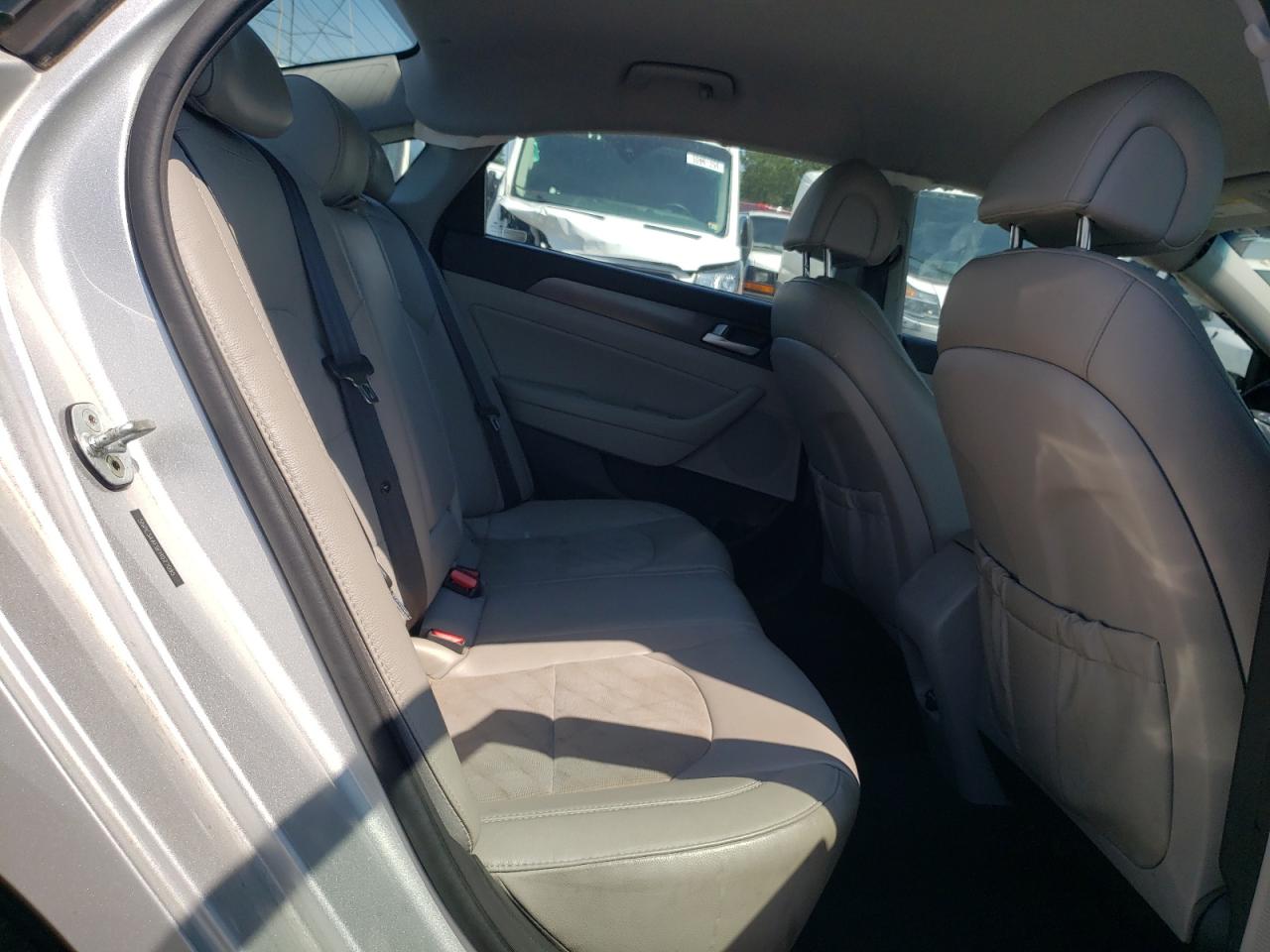 2015 Hyundai Sonata Sport VIN: 5NPE34AF9FH077095 Lot: 65454535