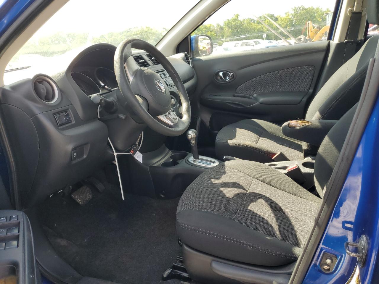 2014 Nissan Versa S VIN: 3N1CN7APXEL852985 Lot: 64670145