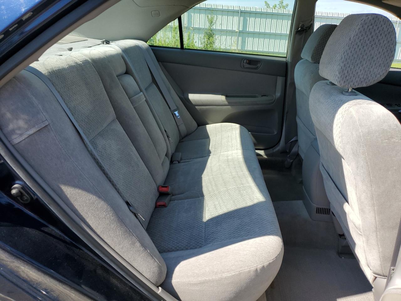 2003 Toyota Camry Le VIN: 4T1BE30K23U245520 Lot: 64992815