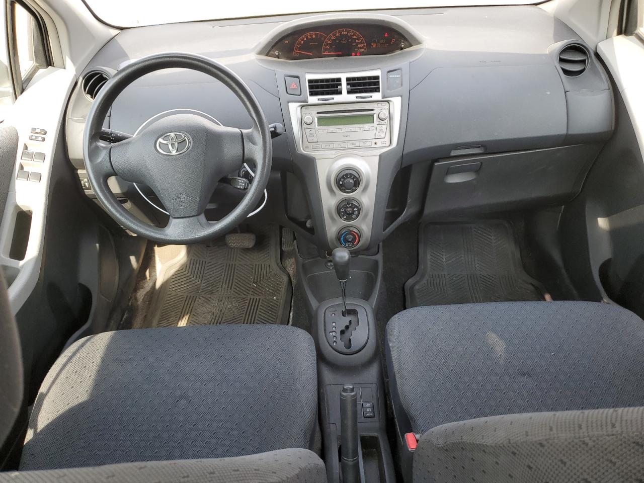 2010 Toyota Yaris VIN: JTDKT4K30A5321930 Lot: 63844015
