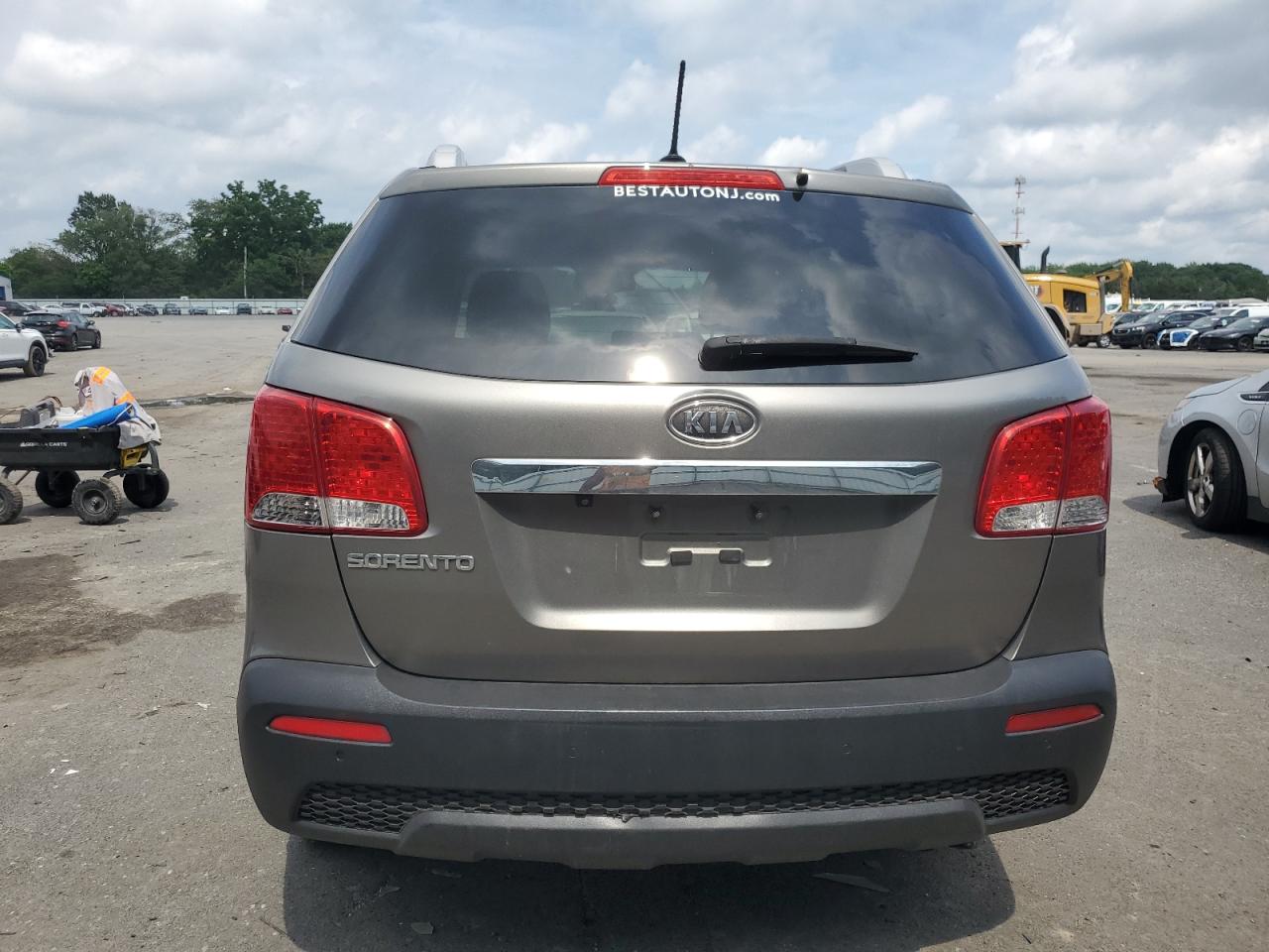 2012 Kia Sorento Base VIN: 5XYKT3A69CG190352 Lot: 61639735