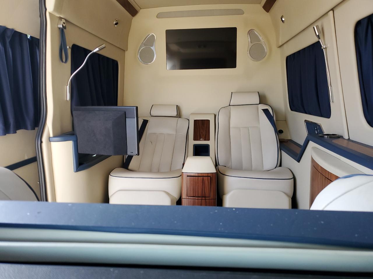 2016 Mercedes-Benz Sprinter 2500 VIN: WDZPE7CD2GP225447 Lot: 66916305