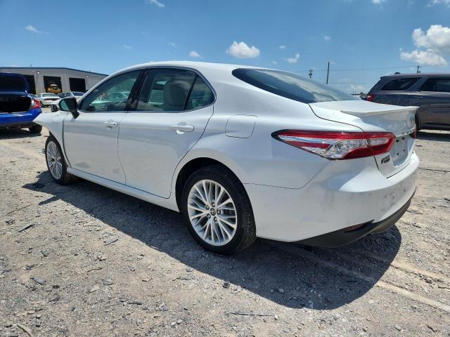  TOYOTA CAMRY 2018 Biały