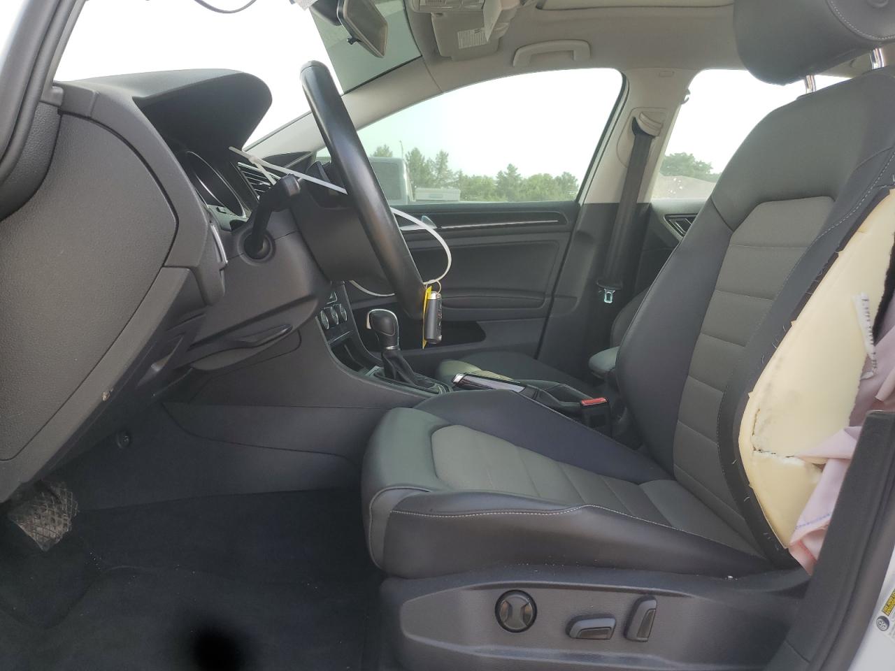 3vw217au8fm008432 3VW217AU8FM008432 2015 Volkswagen Golf