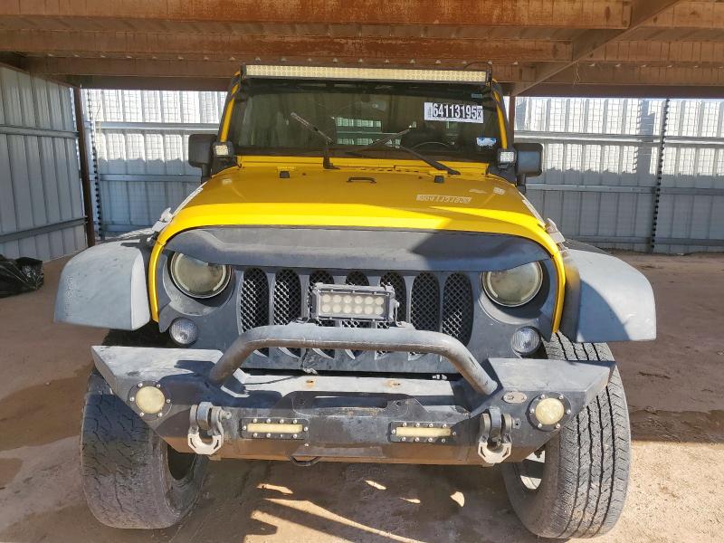  JEEP WRANGLER 2015 Желтый