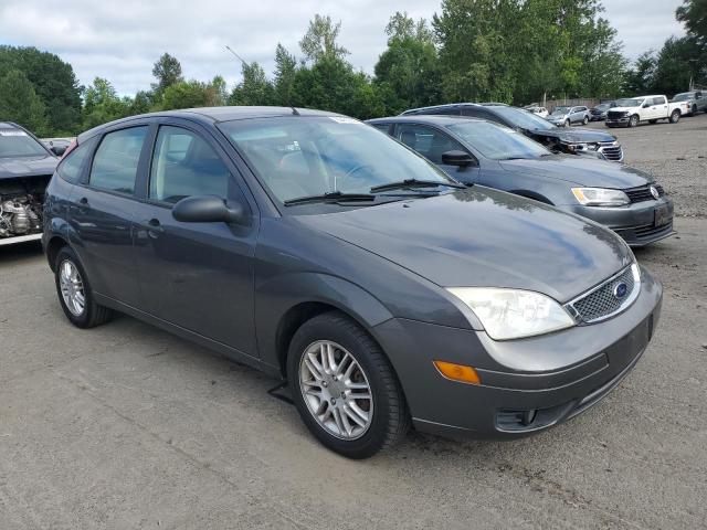 2005 FORD FOCUS ZX5  
