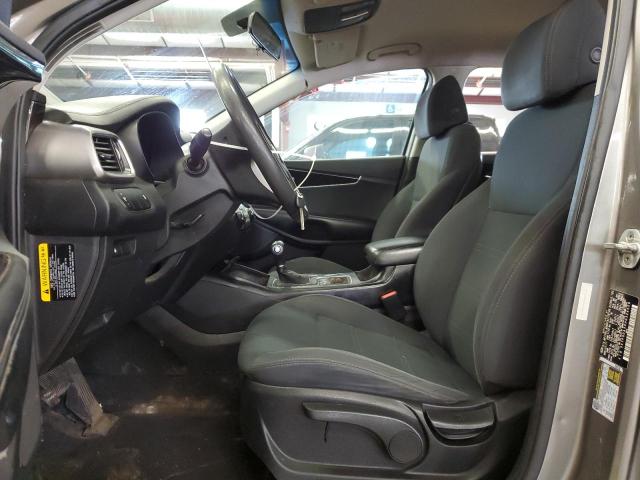 Паркетники KIA SORENTO 2017 Серый