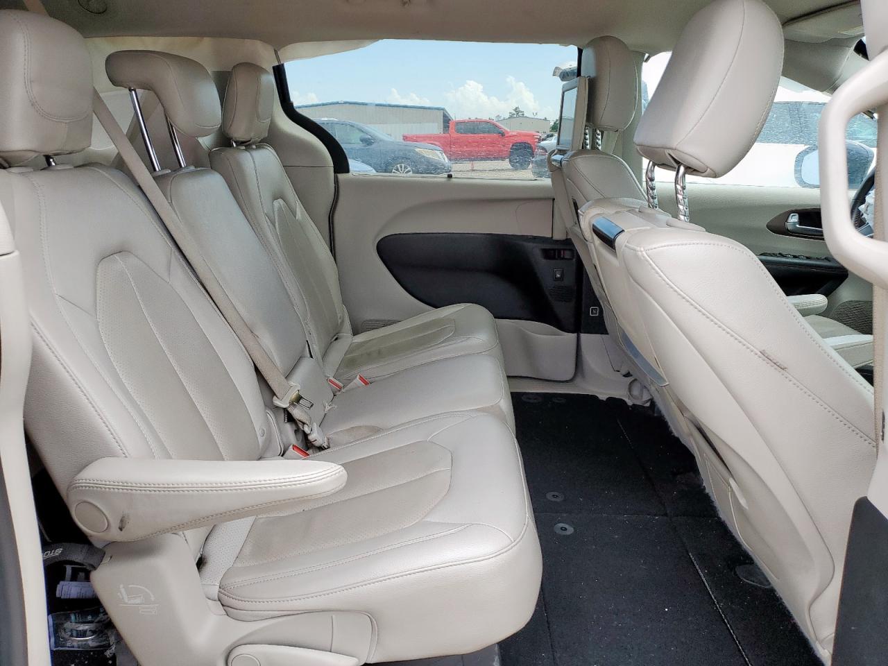 2019 Chrysler Pacifica Touring L Plus VIN: 2C4RC1EG9KR710856 Lot: 64498395