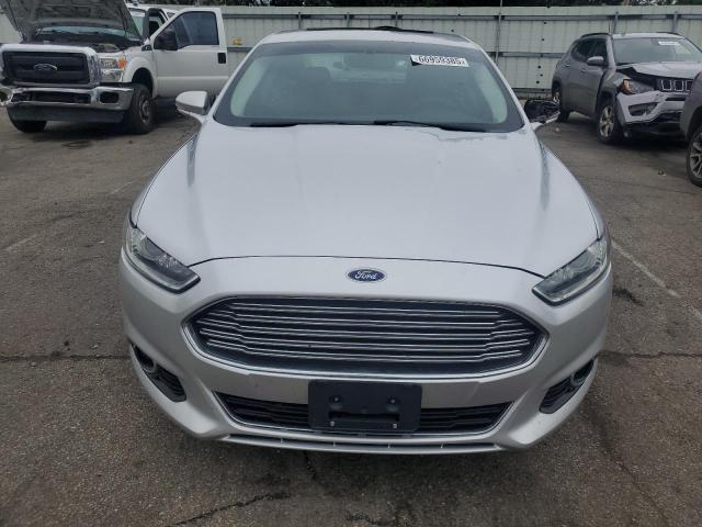 FORD FUSION 2016 Серебристый
