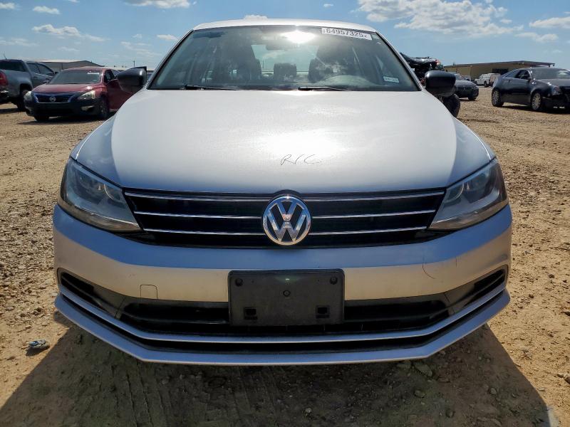  VOLKSWAGEN JETTA 2016 Srebrny