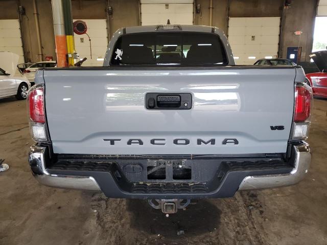  TOYOTA TACOMA 2020 Серый