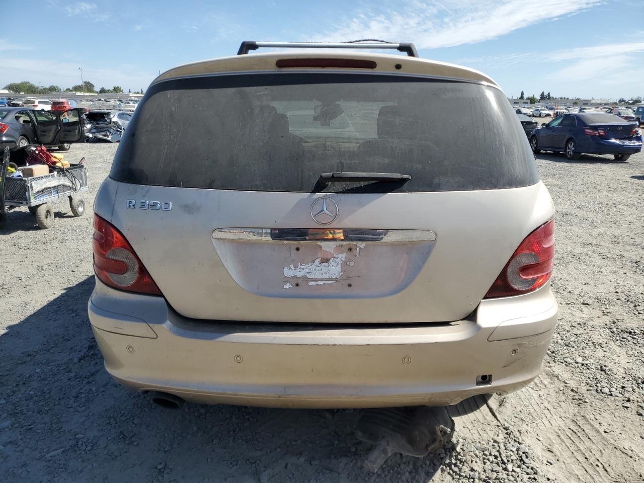 2006 Mercedes-Benz R 350 VIN: 4JGCB65E56A010164 Lot: 63115135