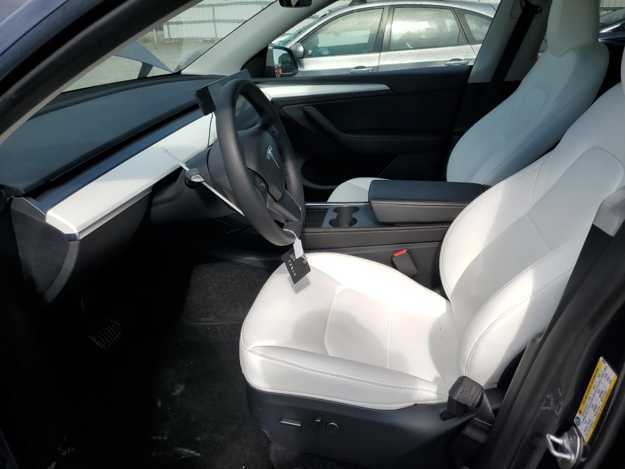 2023 Tesla Model Y VIN: 7SAYGDEE4PF905382 Lot: 64812565