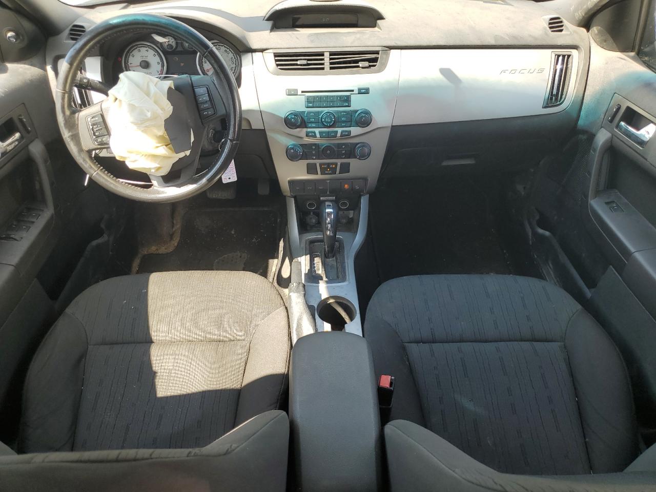 2008 Ford Focus Se VIN: 1FAHP35N38W210935 Lot: 64746325
