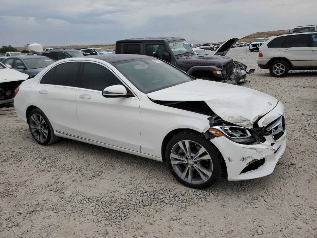 2016 Mercedes-Benz C 300 4Matic VIN: 55SWF4KB6GU100516 Lot: 65192045