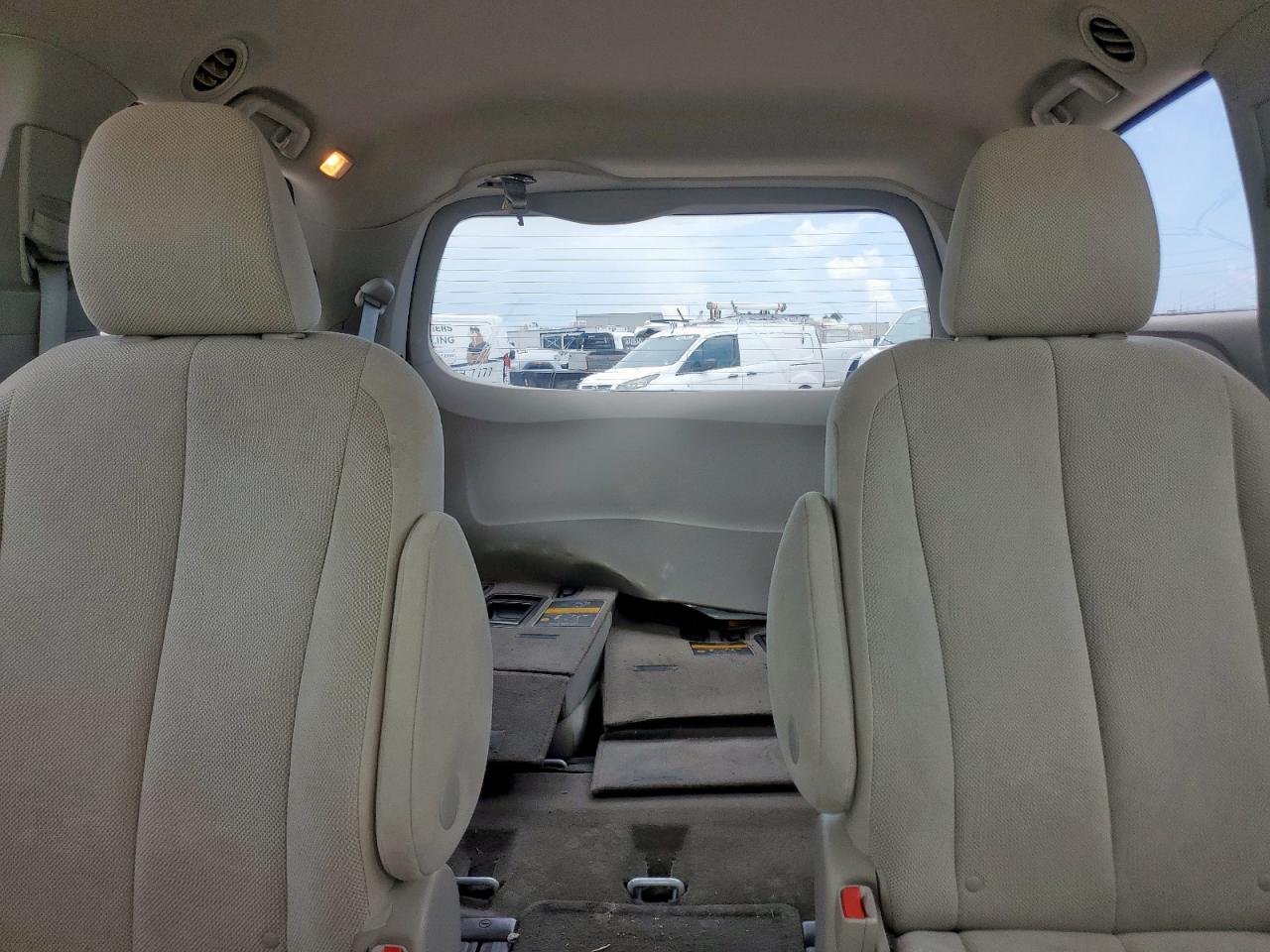2014 Toyota Sienna VIN: 5TDZK3DC4ES496156 Lot: 64507075