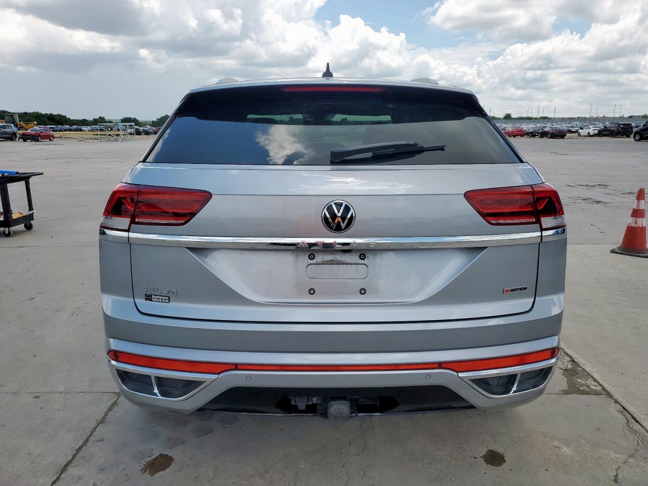 2022 Volkswagen Atlas Cross Sport Sel Premium R-Line VIN: 1V2FE2CA6NC225524 Lot: 63579645