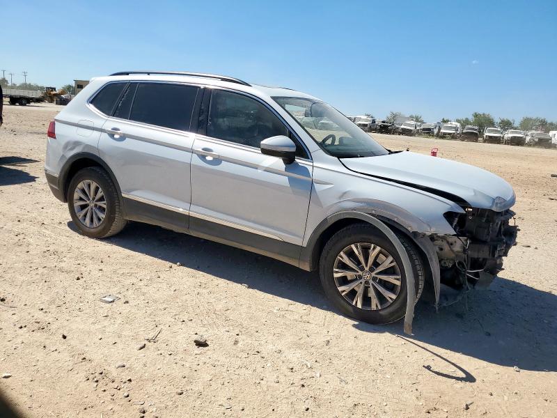  VOLKSWAGEN TIGUAN 2018 Silver
