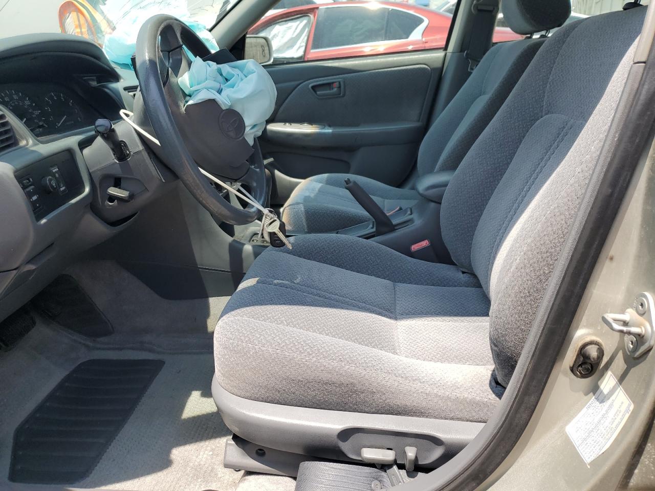 2000 Toyota Camry Le VIN: 4T1BF22KXYU110183 Lot: 64993245