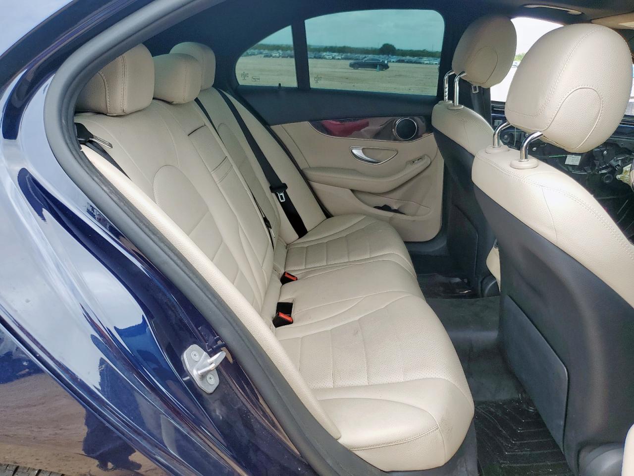 2018 Mercedes-Benz C 300 VIN: WDDWF4JB4JR390166 Lot: 62826245