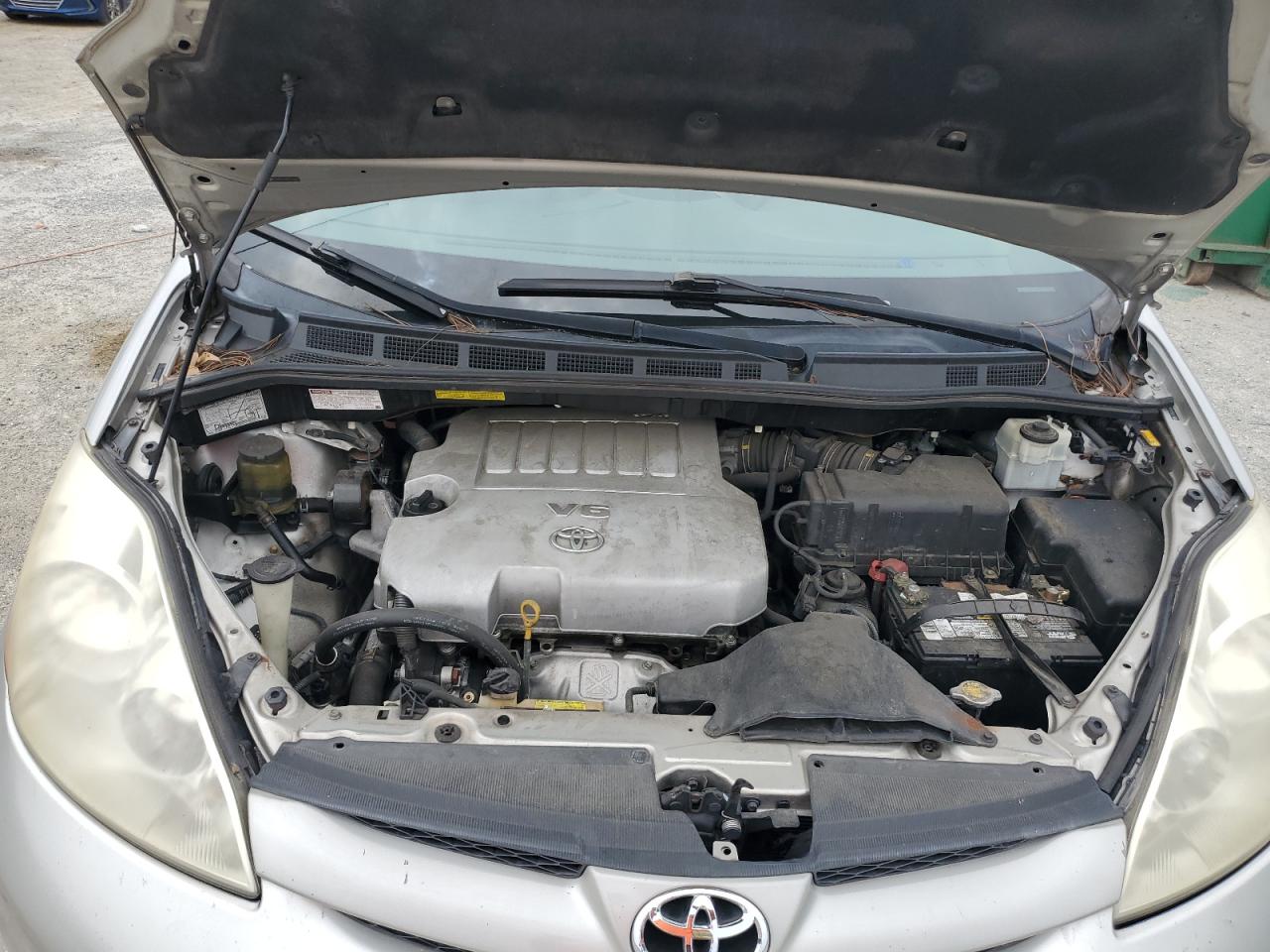 5tdyk3dc6cs275537 5TDYK3DC6CS275537 2012 Toyota Sienna Xle