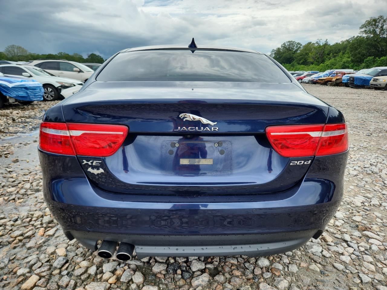 2017 Jaguar Xe Premium VIN: SAJAD4BN7HA970105 Lot: 65096335