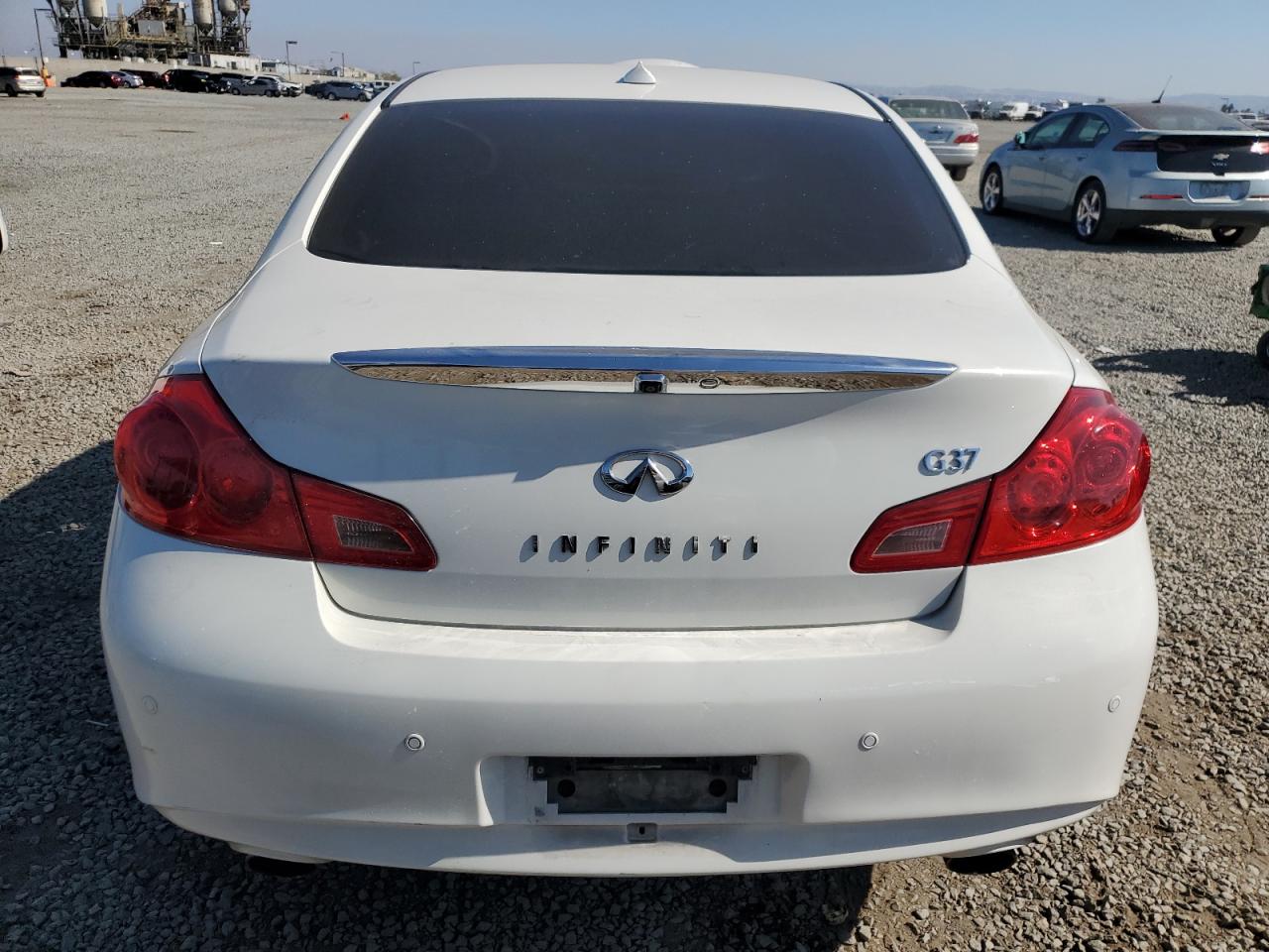 2011 Infiniti G37 Base VIN: JN1CV6AP0BM305543 Lot: 63462705