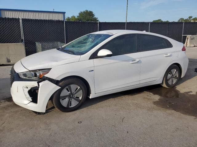  HYUNDAI IONIQ 2017 Белы