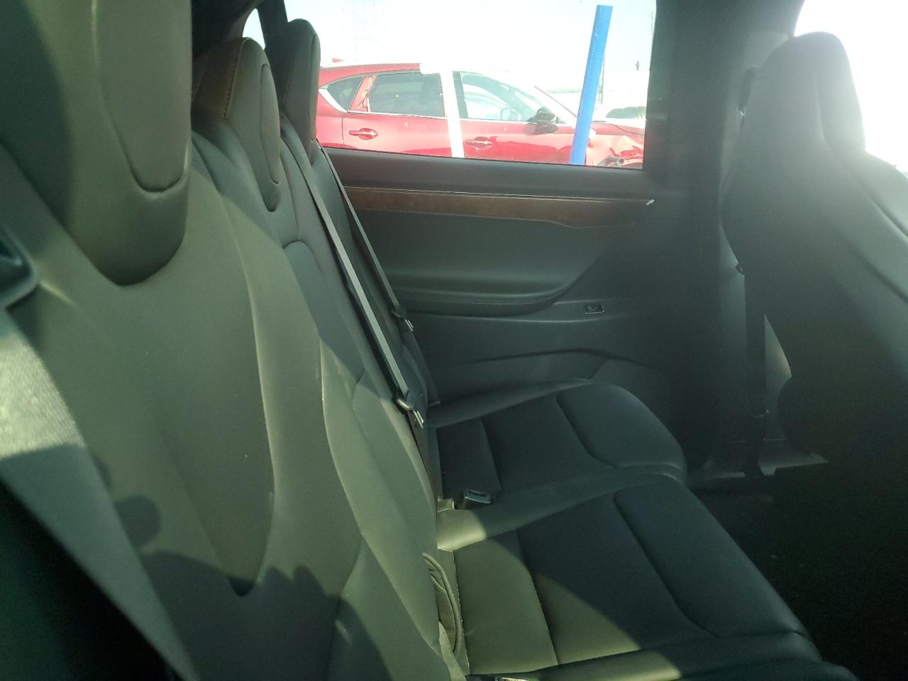 2019 Tesla Model X VIN: 5YJXCDE25KF155946 Lot: 67145055