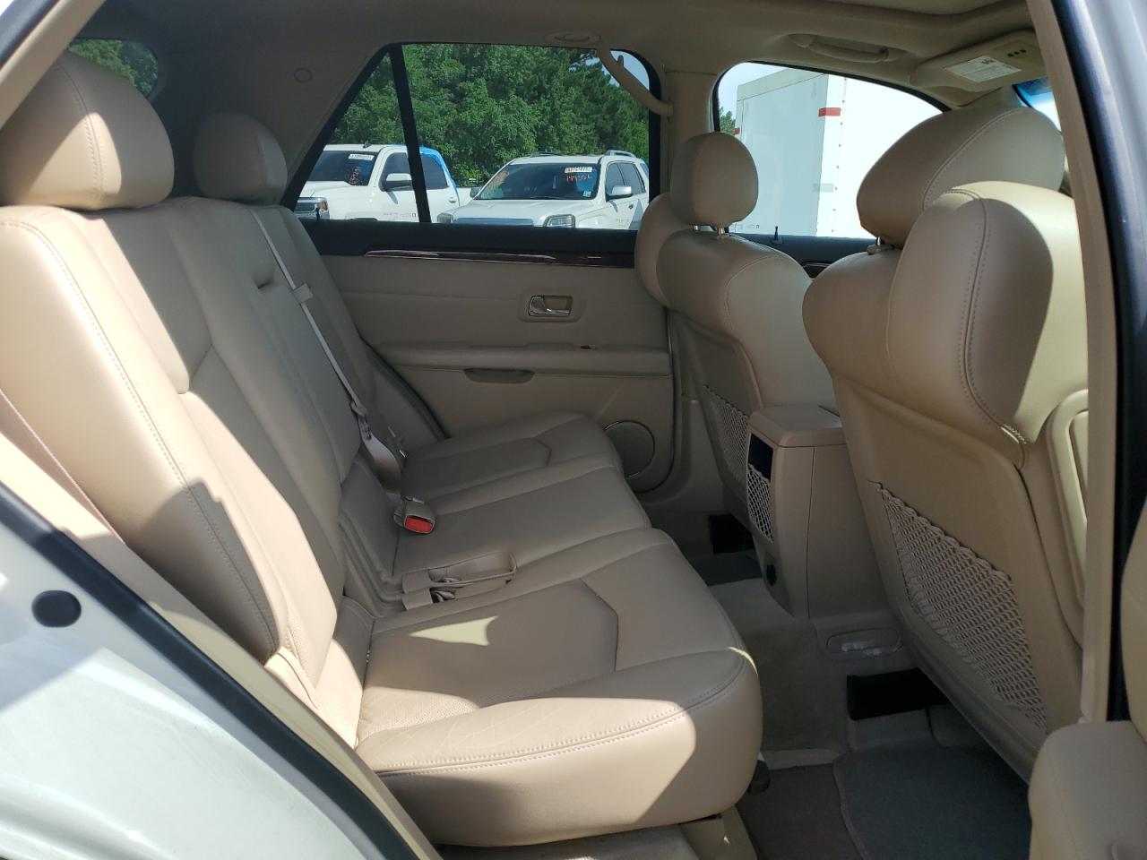 2009 Cadillac Srx VIN: 1GYEE637490157136 Lot: 64111055