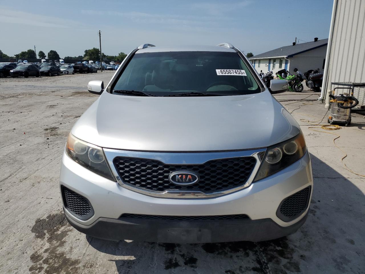 2011 Kia Sorento Base VIN: 5XYKTDA25BG045536 Lot: 65507455