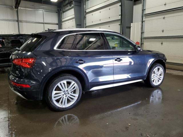  AUDI Q5 2018 Синий
