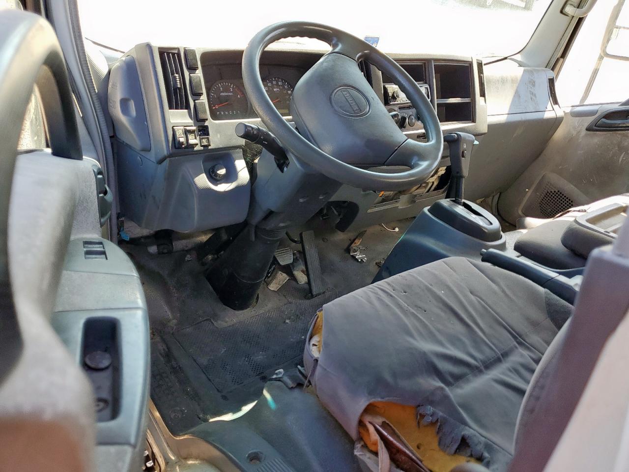 JALE5W163A7900749 2010 Isuzu Nqr