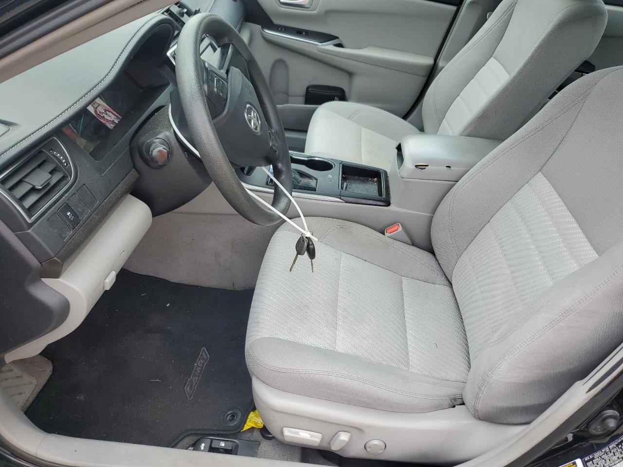 2015 Toyota Camry Le VIN: 4T1BF1FKXFU994546 Lot: 65344085