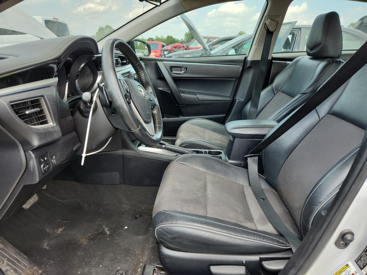 2015 Toyota Corolla L VIN: 2T1BURHE5FC479807 Lot: 65352615