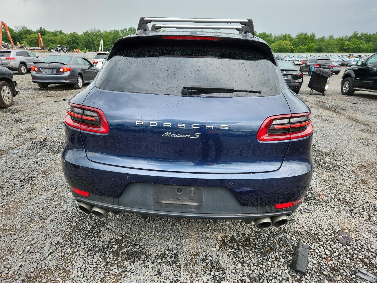 2015 Porsche Macan S VIN: WP1AB2A52FLB44885 Lot: 63610175
